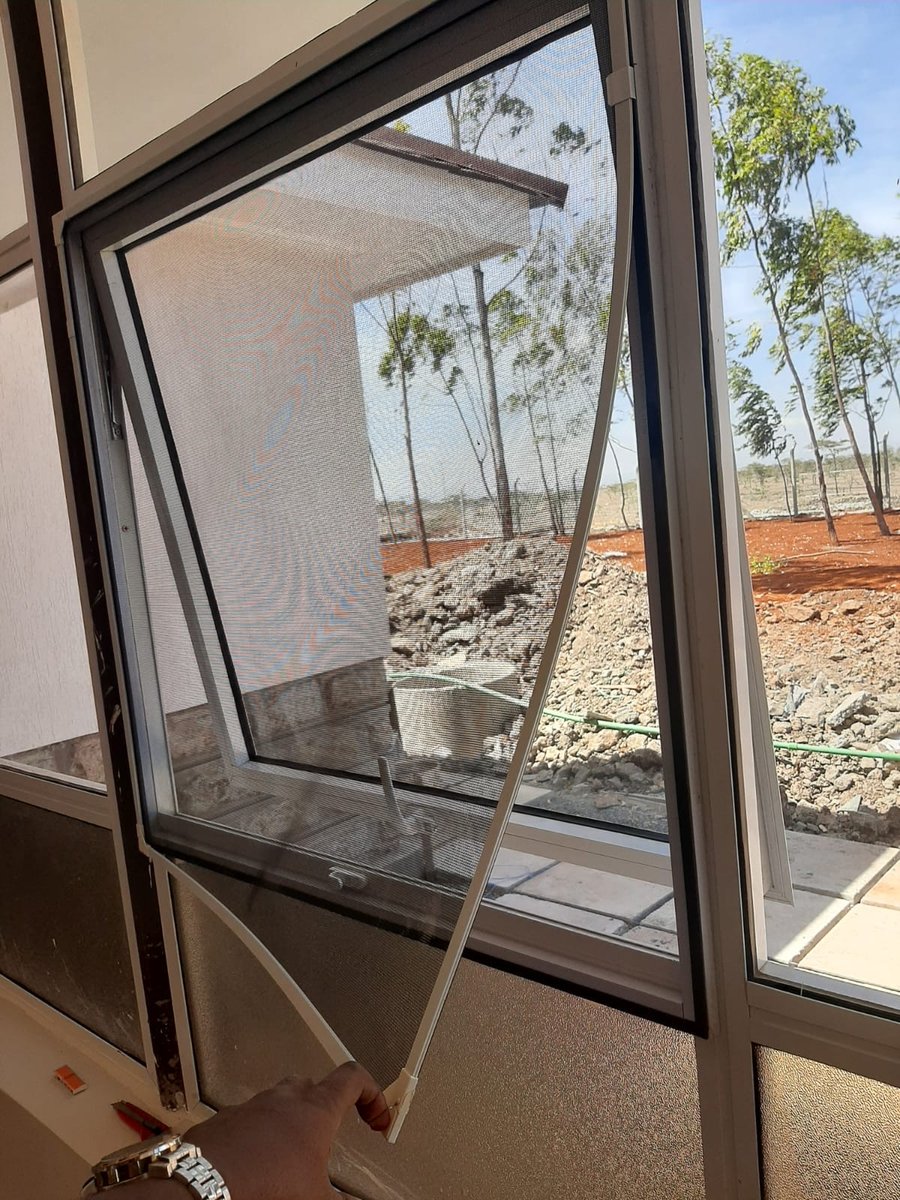 Magnetic mosquito window net