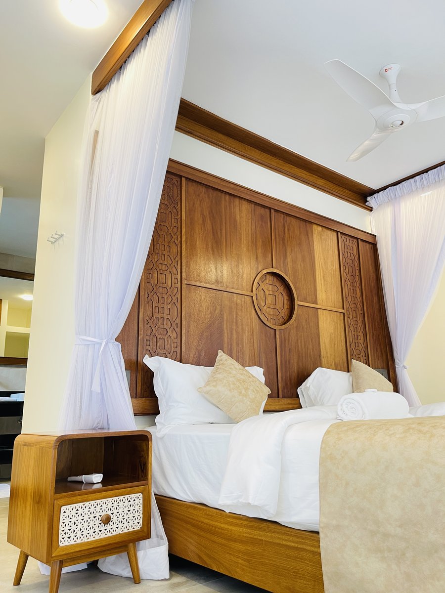 Mosquitoe nets - Front View